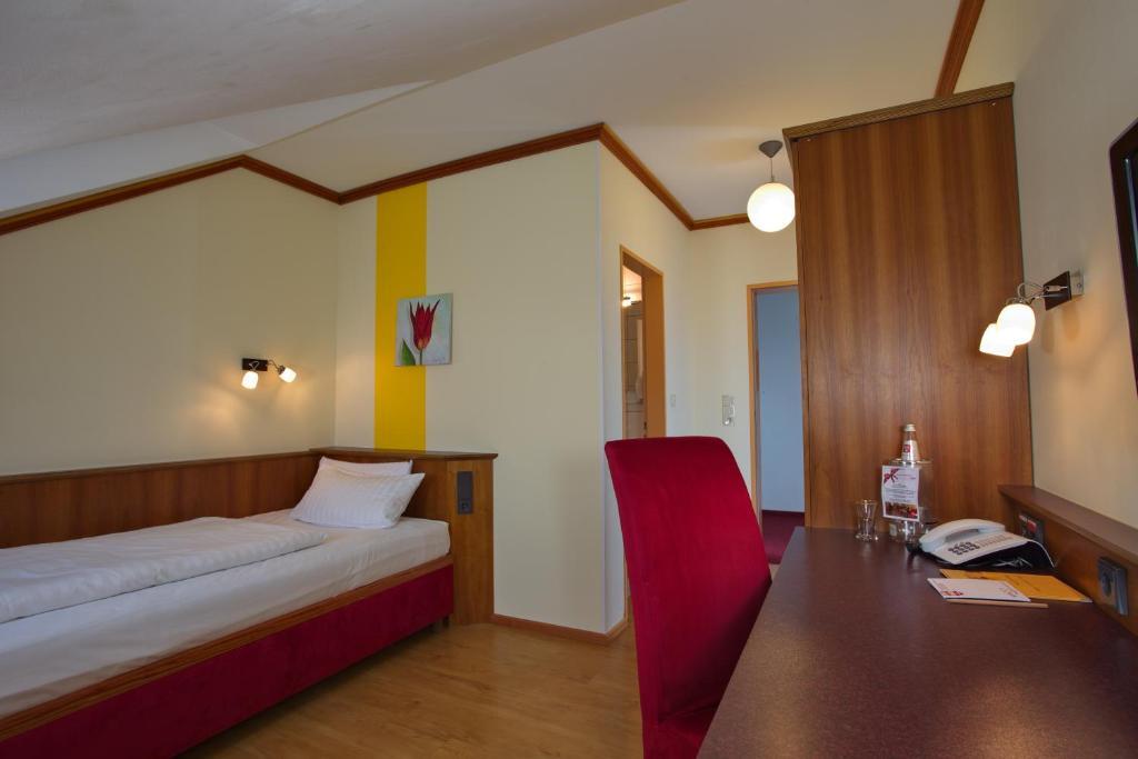 Hotel Deutsches Haus Hammelburg Zimmer foto